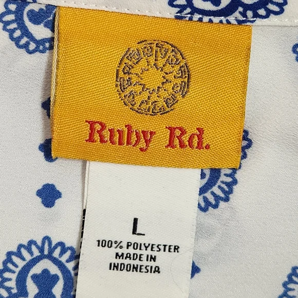 Ruby Rd. Beautiful Blouse - Picture 8 of 8